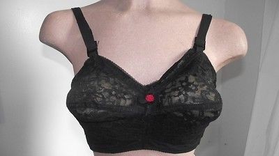 UNWORN Vintage Pointy bullet Bra BLACK WHITE TAN LACE+New IN Packet