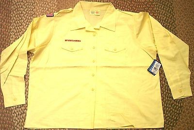 boy scout shirt medium in Clothing, 