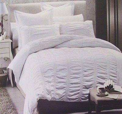 Crisp White RUCHED 3 Pce QUEEN Bed Size Quilt / Doona Cover Set RRP $ 