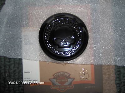 HARLEY SPORTSTER SKULL GAS CAP MEDALLION/NIGH​TSTER GLOSS BLACK PART 