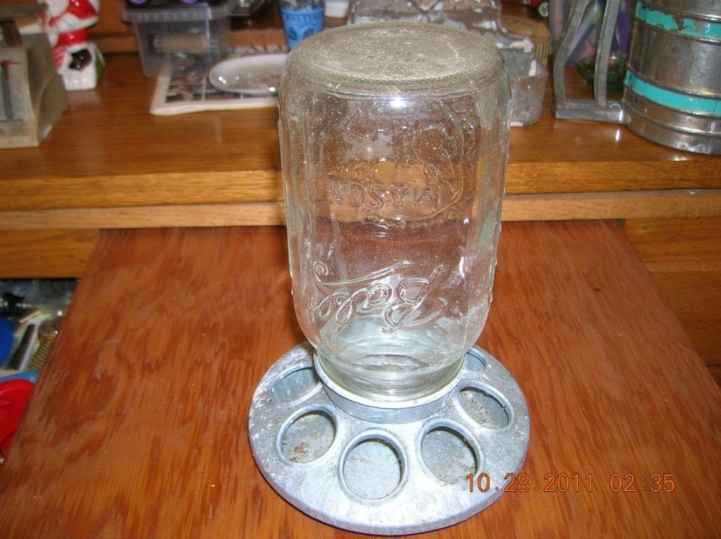 Galvinized Tin 8 Hole Feeder Base w Quart Mason Jar for Peeps Chickens 