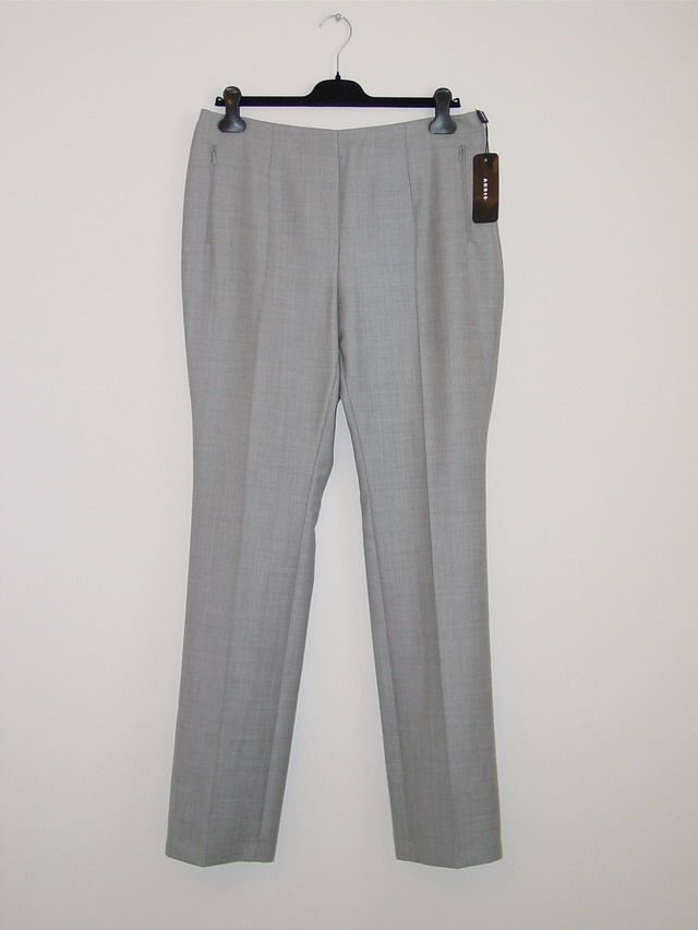 New AKRIS Strada Grey Wool Silk Melange Slim Trouser Pants 12