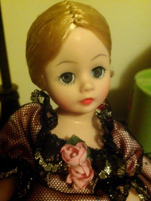 Madame Alexander Doll Portrettes Rosette