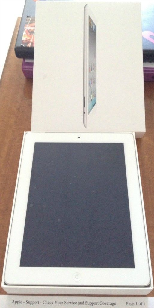 In Box Like New   Apple iPad 2 16GB, Wi Fi + 3G (Verizon)