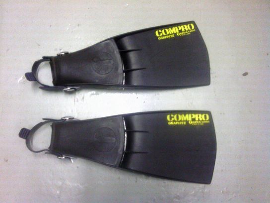 Scuba Compro Graphite Fins