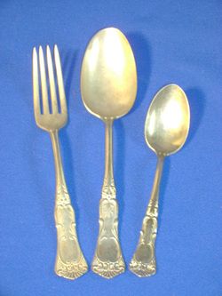 WILLIAM A. ROGERS NICKEL SILVER ARDSLEY EMPRESS 3 MISC PIECES