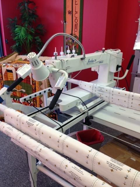   Ansley 26 DSL Long Arm Quilting Machine w NIB Phoenix Frame