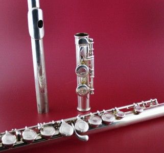 armstrong flute 104 with case