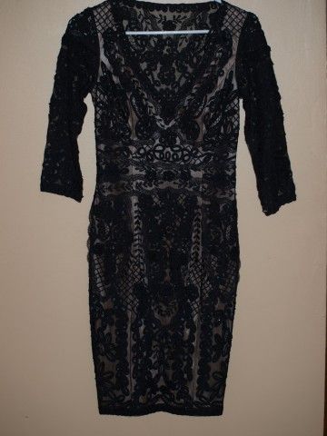 Sue Wong Long sleve Exposed Back Dress( Size 2)