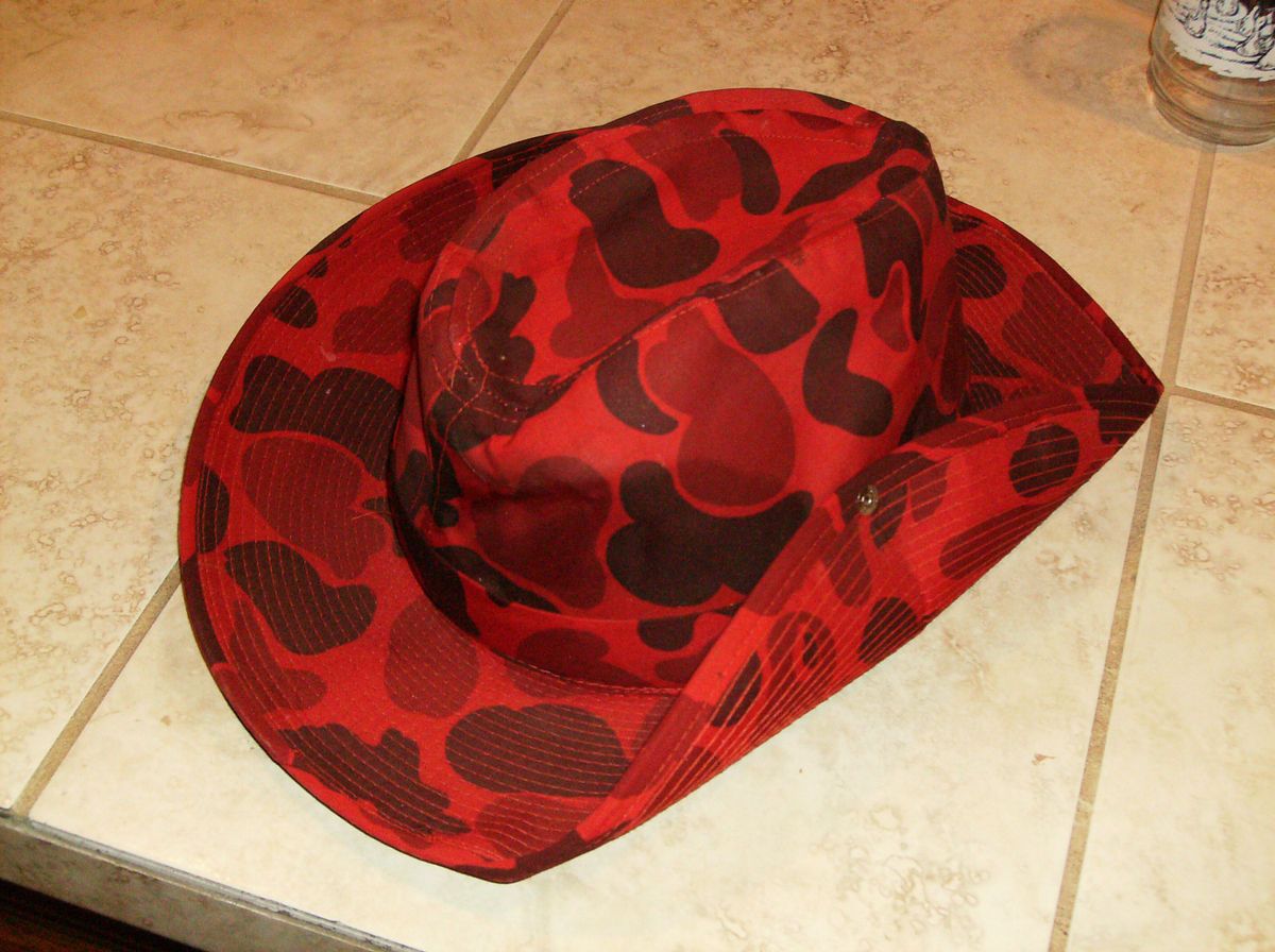 Aussie Australia Outback Red Black Hat