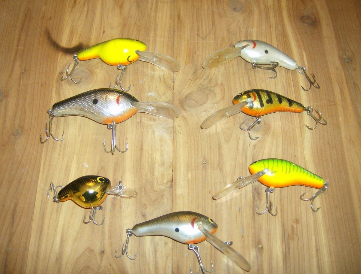 Bagley Bagleys Lot of 7 Seven Lures