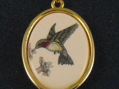 Stephen Barlow Designs Hummingbird Necklace Handpainted Scrimshaw Like 