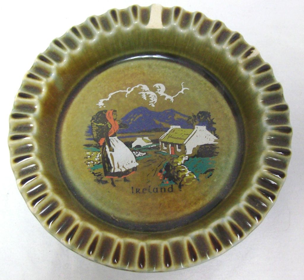 vintage wade irish porcelain ashtray ip622 ireland 