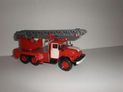 43 russian fire ladder zil 131 