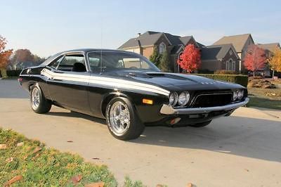 Dodge  Challenger 1973 Dodge Challenger 440 4 speed Black Beauty WOW 