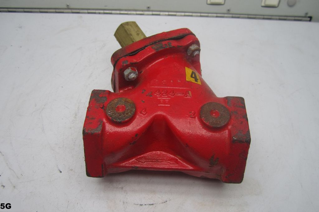 Aquamatic 424 A WA 125 Check/Control Valve 1.5 NPT Port Dia.