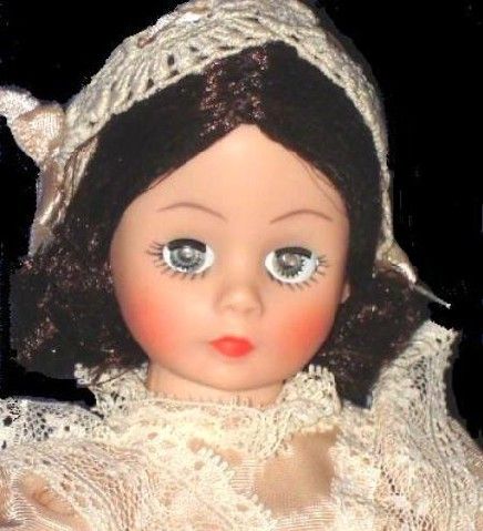 1988 Madame Alexander Claudette Cisette Dollstand Mint