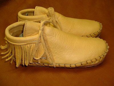 Buffalo Leather Fringed indian Moccasins Womens 5, 6, 7, 8, or 9 