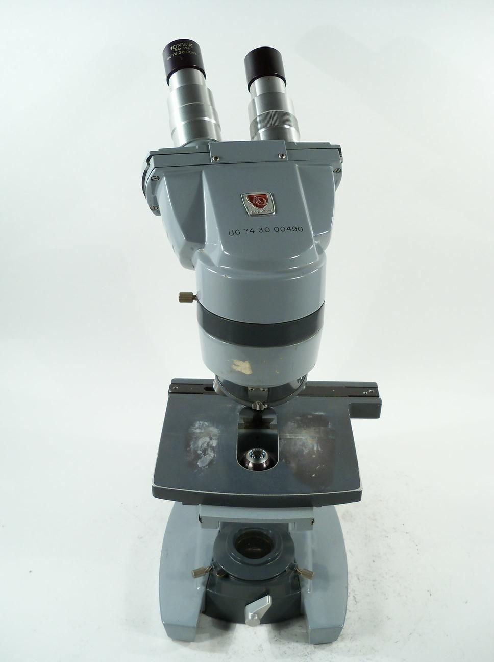 Spencer AO Ocular Microscope 4/100 Objectives 10X Eyepieces