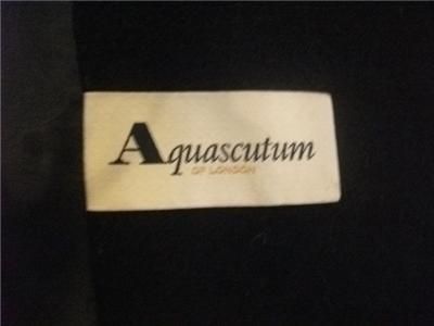 AQUASCUTUM Womans Coat Size L Fabulous Wool Cashmere