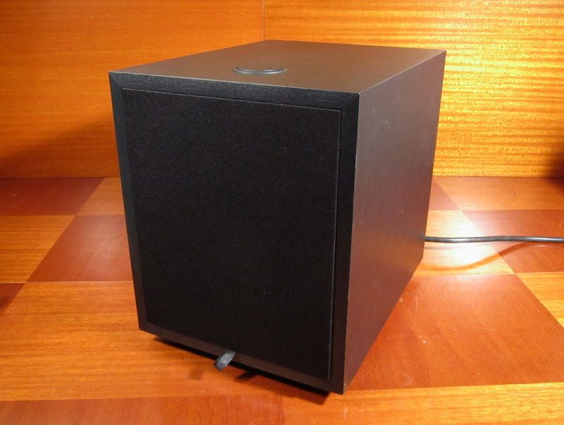 speakercraft vital v8 subwoofer actual item pictured 30 day guarantee