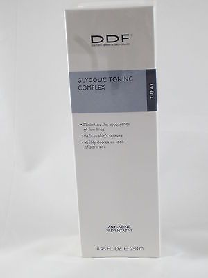 DDF Glycolic Toner 10%   8.45 oz NEW FREE SAMPLE