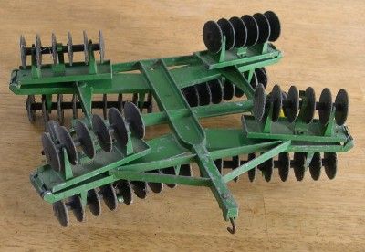 Ertl / John Deere Field Gang Cultivator~used Farm Toy USA NR