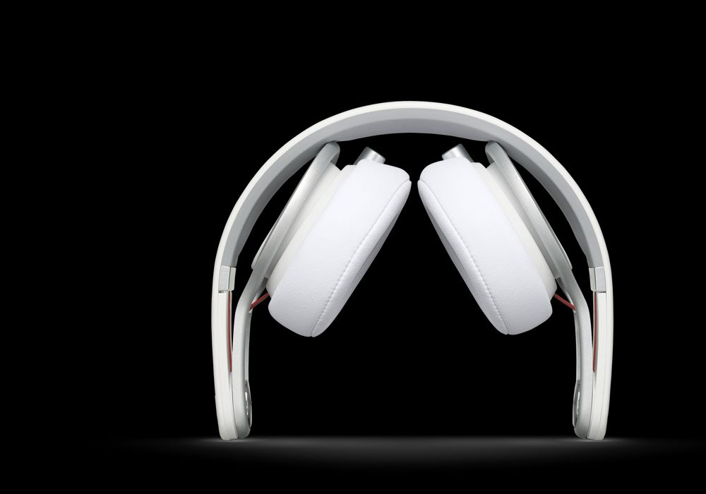 Monster Beats by dr dre Mixr White Over the Head Headphones 