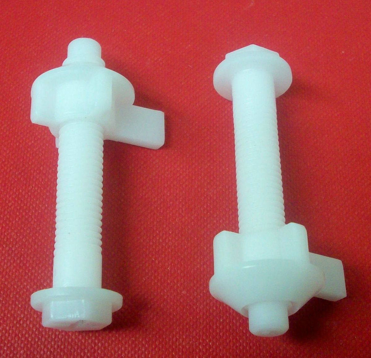 Toilet Seat Hinge Replacement Bolt Set