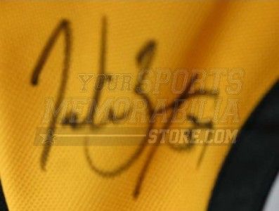 Patrice Bergeron Boston Bruins Signed 2010 Bruins Winter Classic 