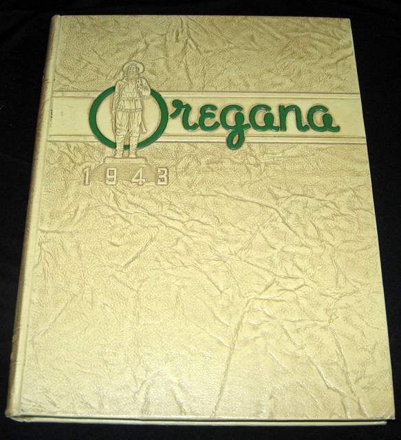   Oregon 1943 Yearbook Ducks Bill Hayward Howard Hobson Football