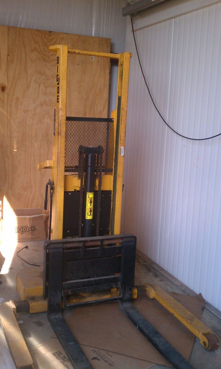 Big Joe Pallet Stacker Lift $4200 Retail Model 2024 A5