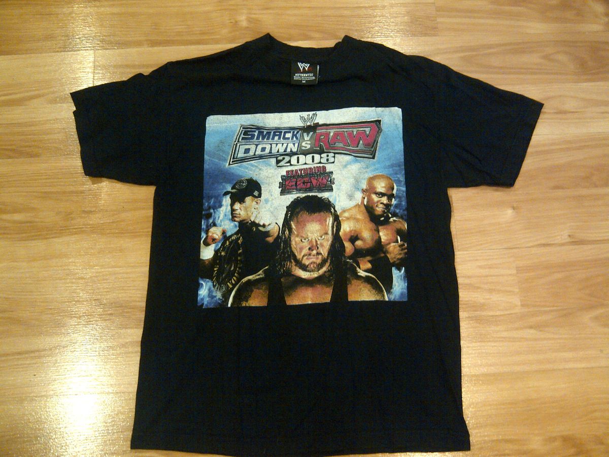   SMACK DOWN VS. RAW 2008 JOHN CENA, UNDERTAKER, BOBBY LASHLEY T SHIRT