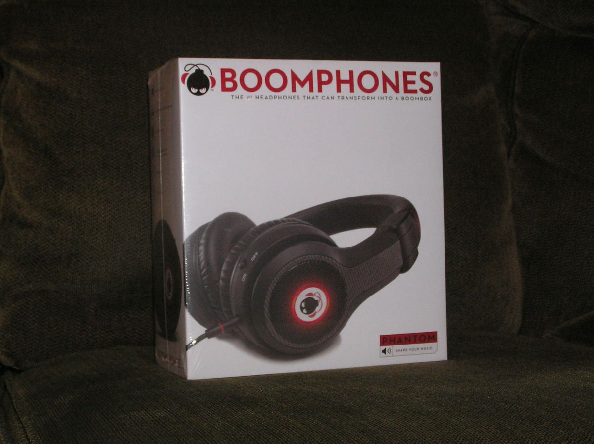   Phantom Headphones w Mic Integrated External Boombox Brand New