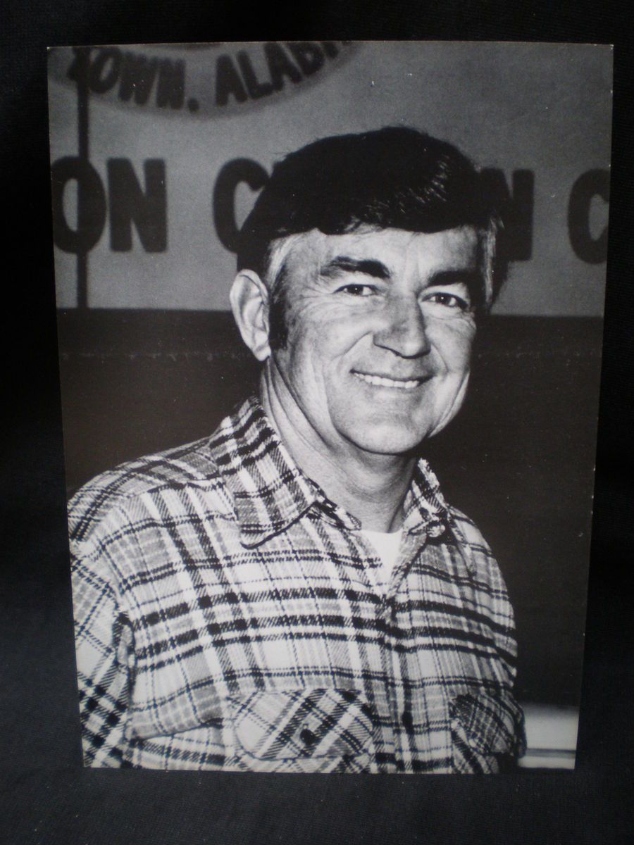PHOTO OF NASCAR LEGEND BOBBY ALLISON & PICTURES OF HIS RACE CAR AND 