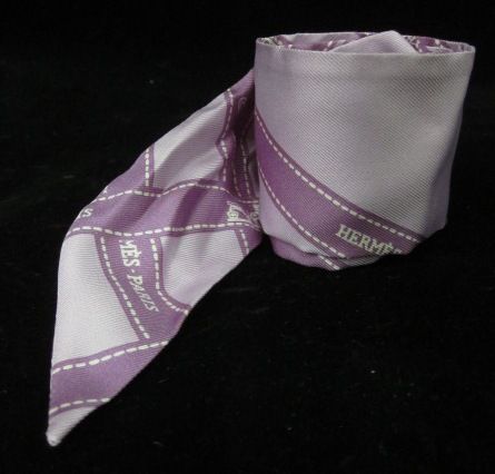   bolduc twilly scarf this lilac bolduc twilly scarf has pointed edges