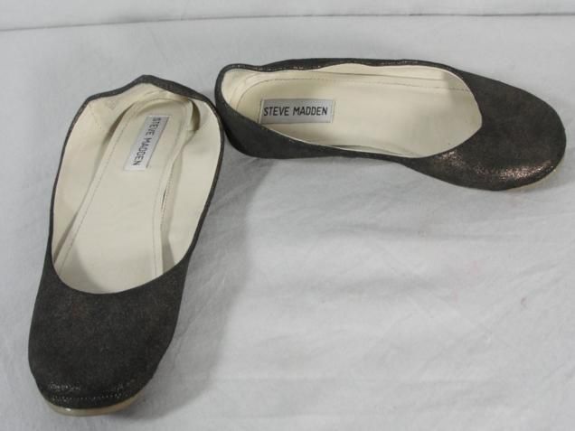 Brilliant   Heroes  Kristen Bell  Screen Worn Shoes (ballet flats 