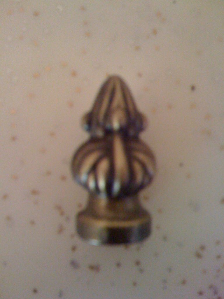 Vintage Highly Decorative 1 3/8 Lamp Finial w/Antique Brass Finish