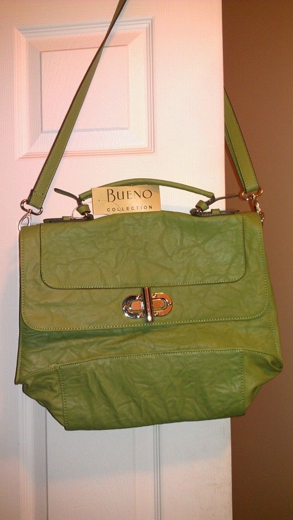 Bueno Purse NWT green satchel