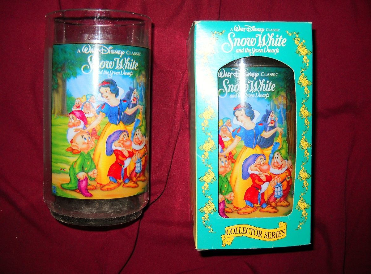 1994 Walt Disney Collector Series Snow White Burger King Cup $1 