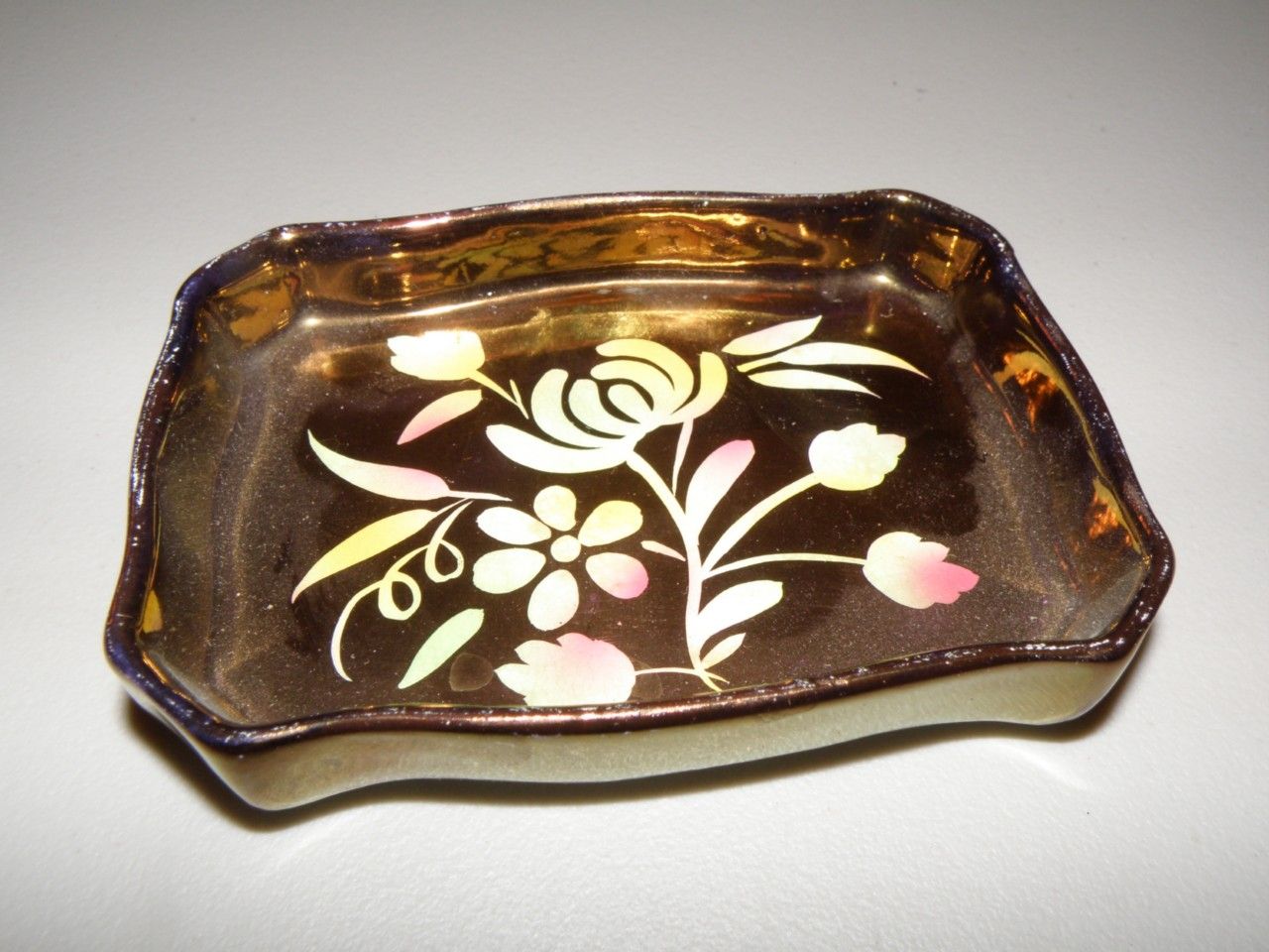  Wade Copper Lusterware Dish