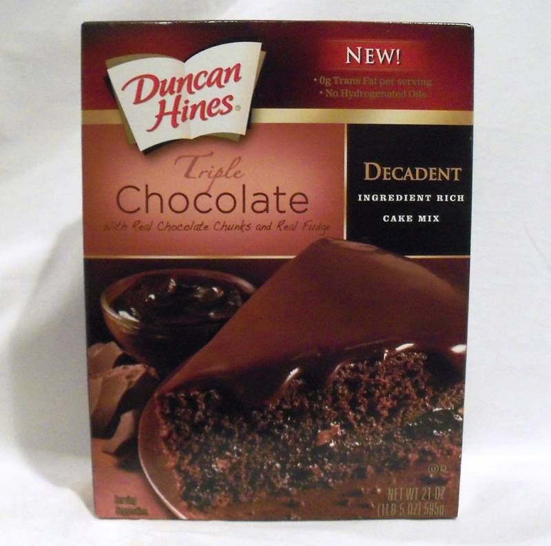 Duncan Hines Triple Chocolate Decadent Cake Mix 21 Oz