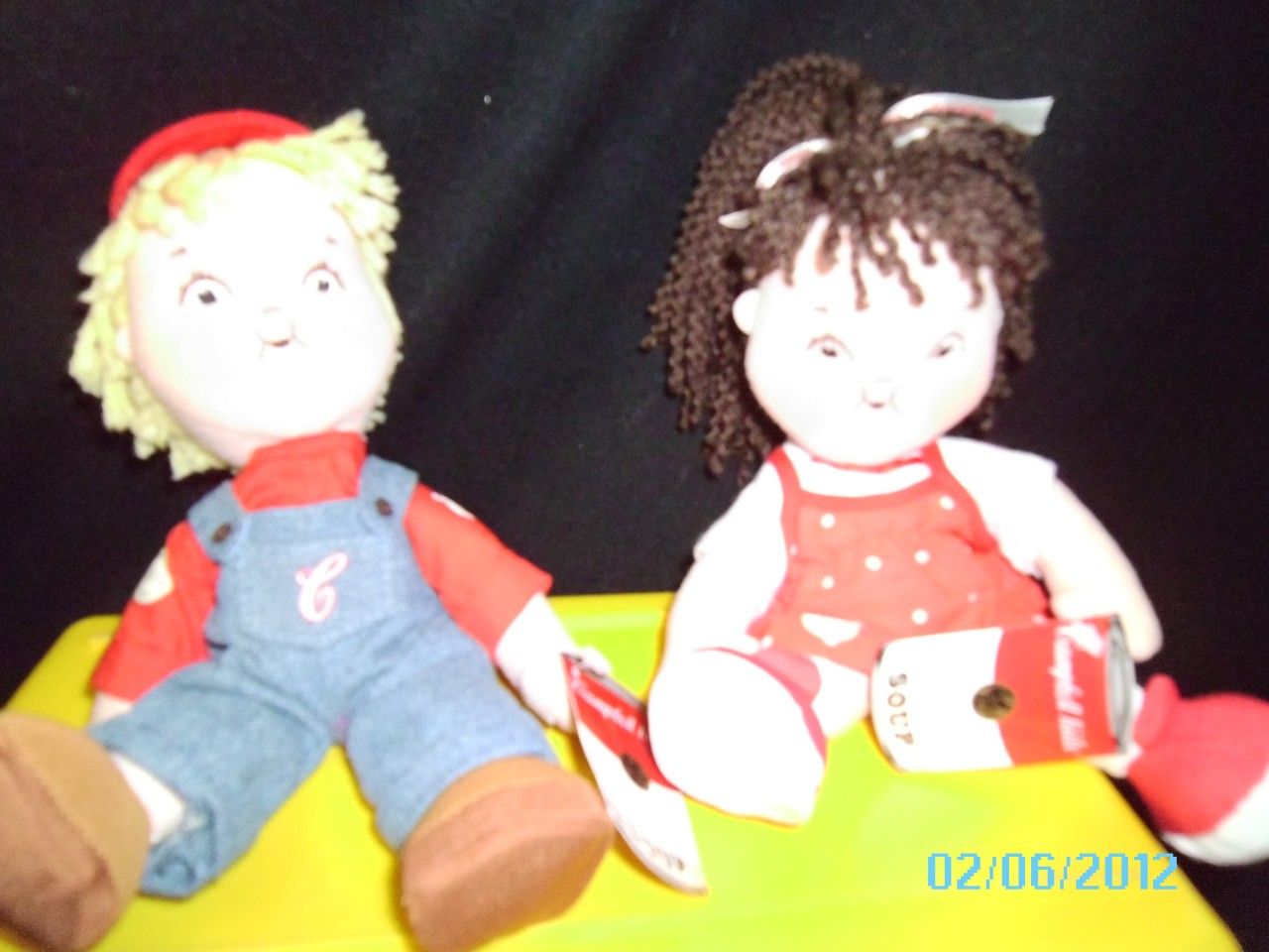 THISIS A BOY AND GIRL 2004 CAMPBELLS SOUP DOLLS.  THEY ARE IN GREAT 