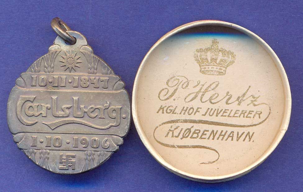 Medal 1906 Carlsberg Brewery Swastika in ORG Box K77