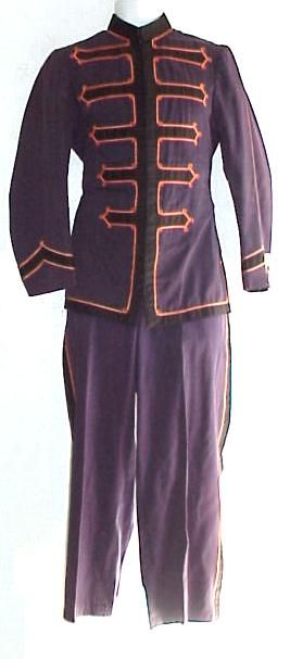 wayne maureen o hara chill wills yvonne de carlo band uniform our  