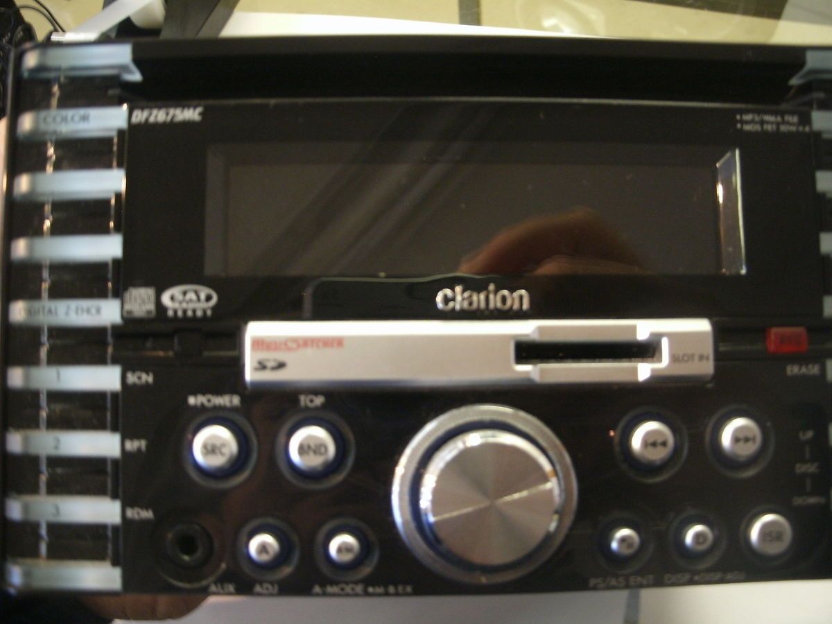 Clarion DFZ675MC Receiver with Sirius Satellite Radio Tuner Sir CL3