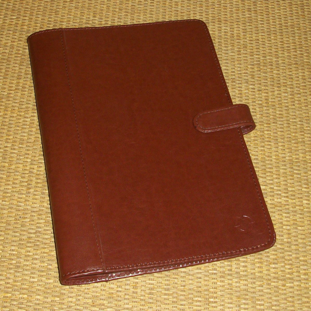 Classic  Brown Leather Franklin Covey Spiral Binder/Calendar Holder