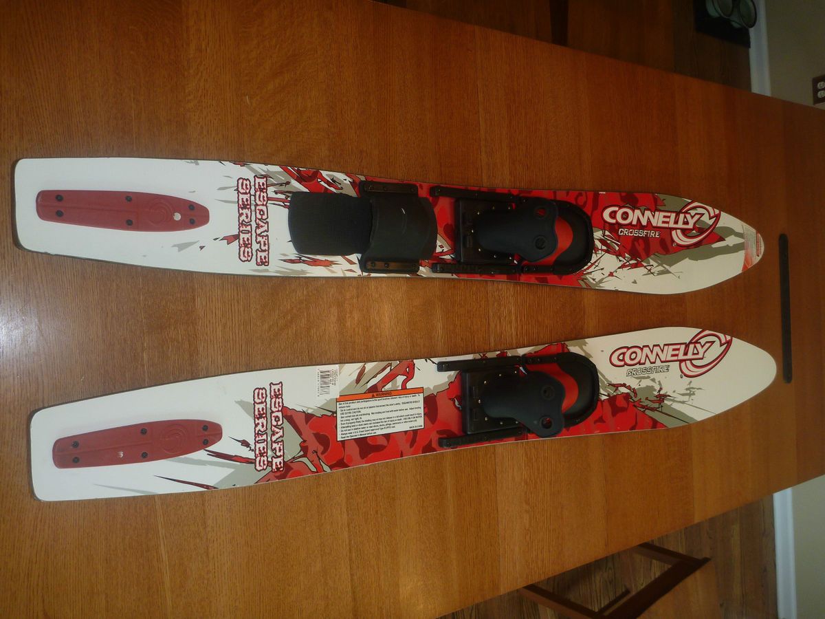 Connelly Crossfire Water Skis on PopScreen