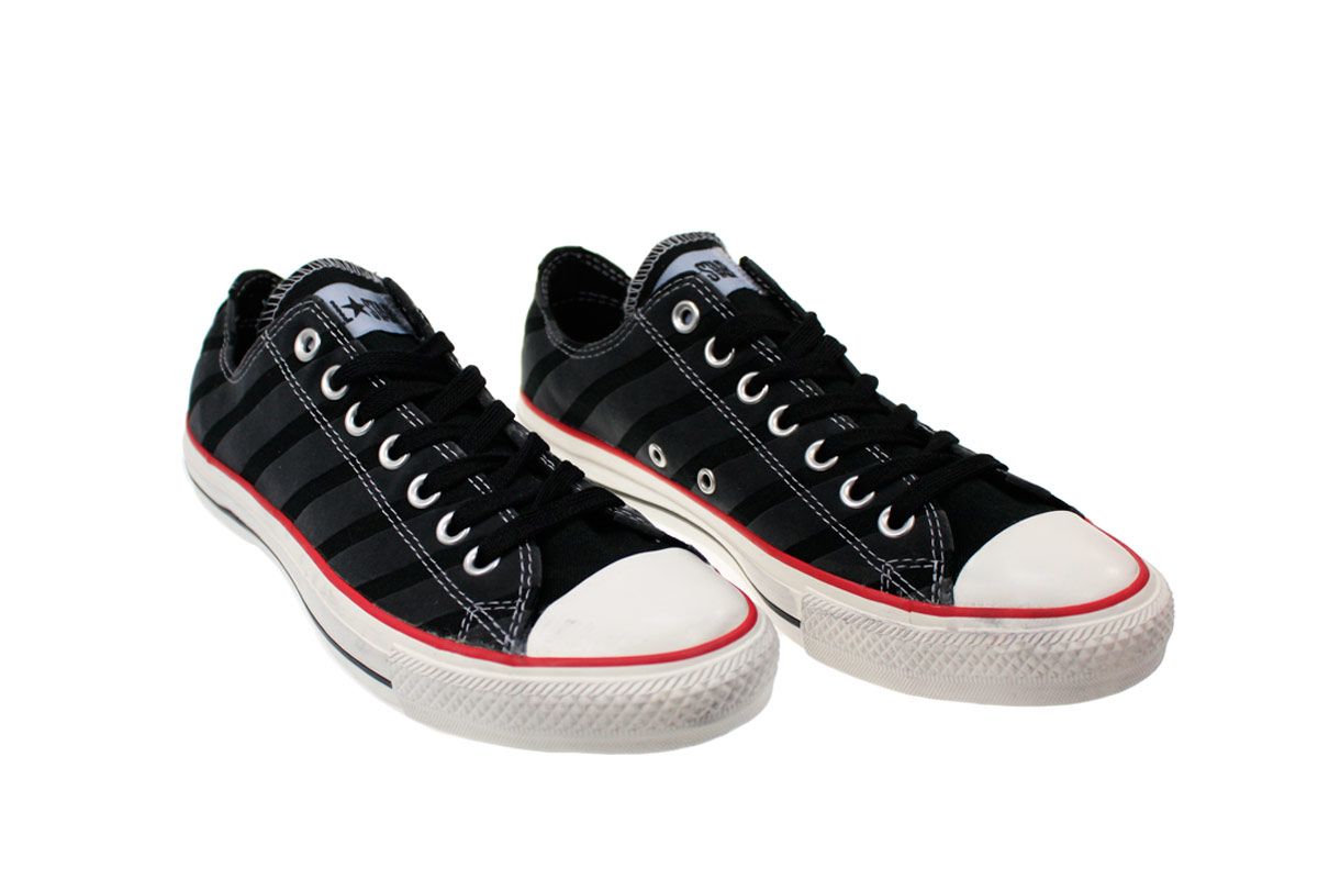 Converse All Star Chuck Taylor Varsity Ox Unisex Black Grey Stripes