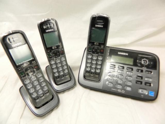 Uniden D1685 3 Cordless Phone Answering System Speakerphone 3 Handsets